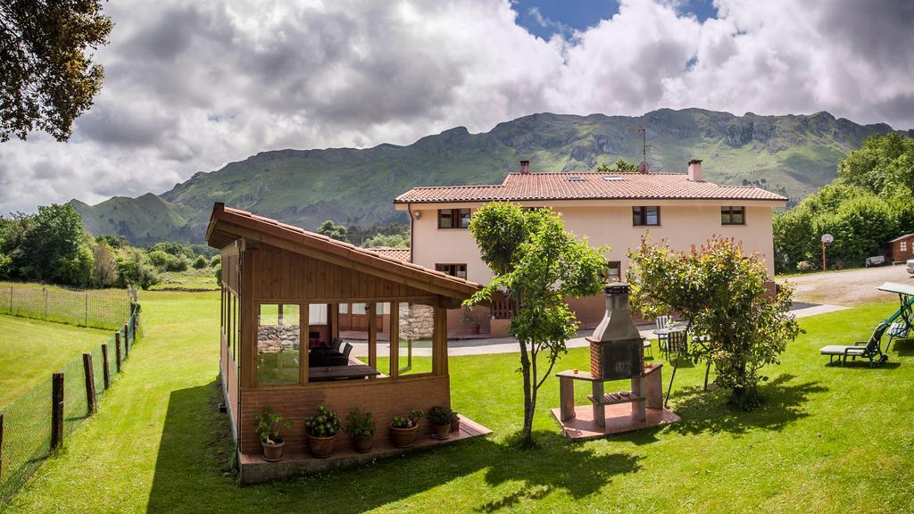 Apartamentos El Pradon De Santa Marina Parres de Llanes Buitenkant foto