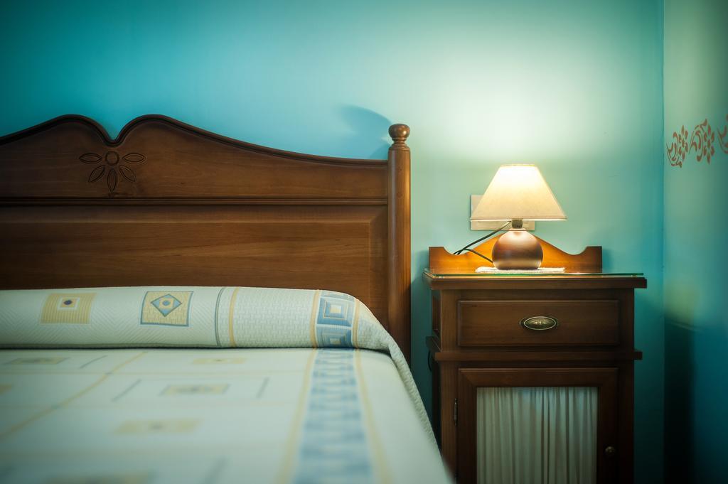 Apartamentos El Pradon De Santa Marina Parres de Llanes Kamer foto