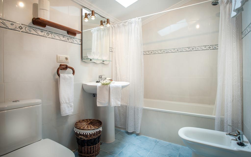 Apartamentos El Pradon De Santa Marina Parres de Llanes Kamer foto