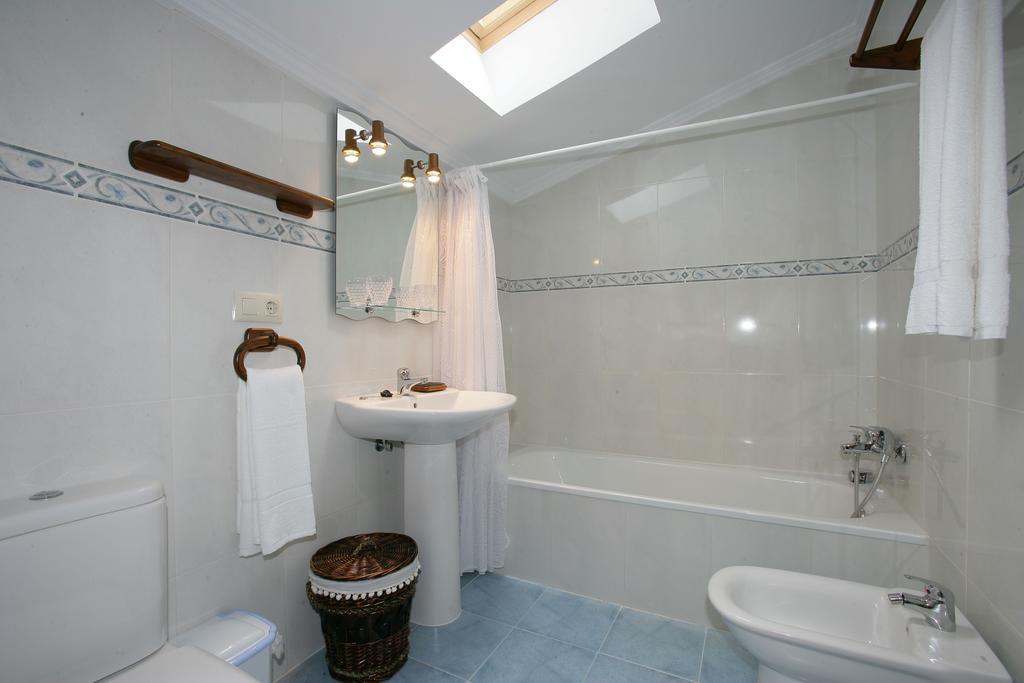 Apartamentos El Pradon De Santa Marina Parres de Llanes Kamer foto