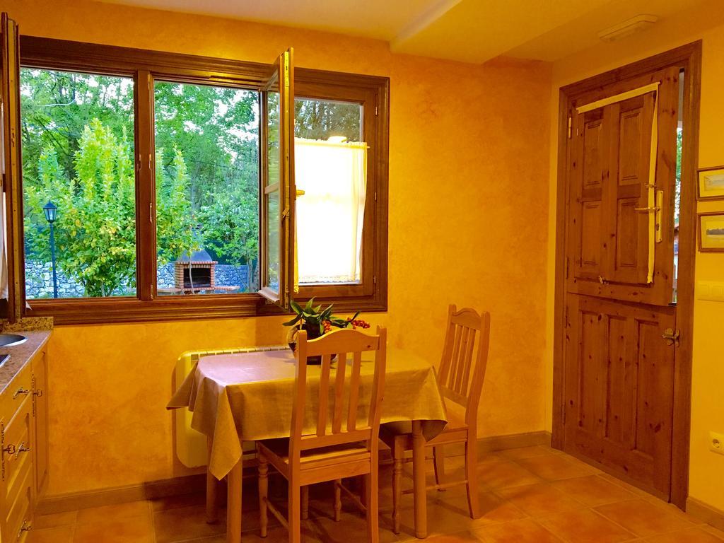 Apartamentos El Pradon De Santa Marina Parres de Llanes Buitenkant foto